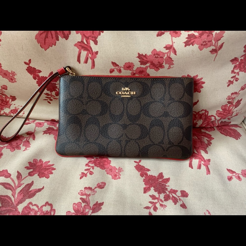 Wrist wallet